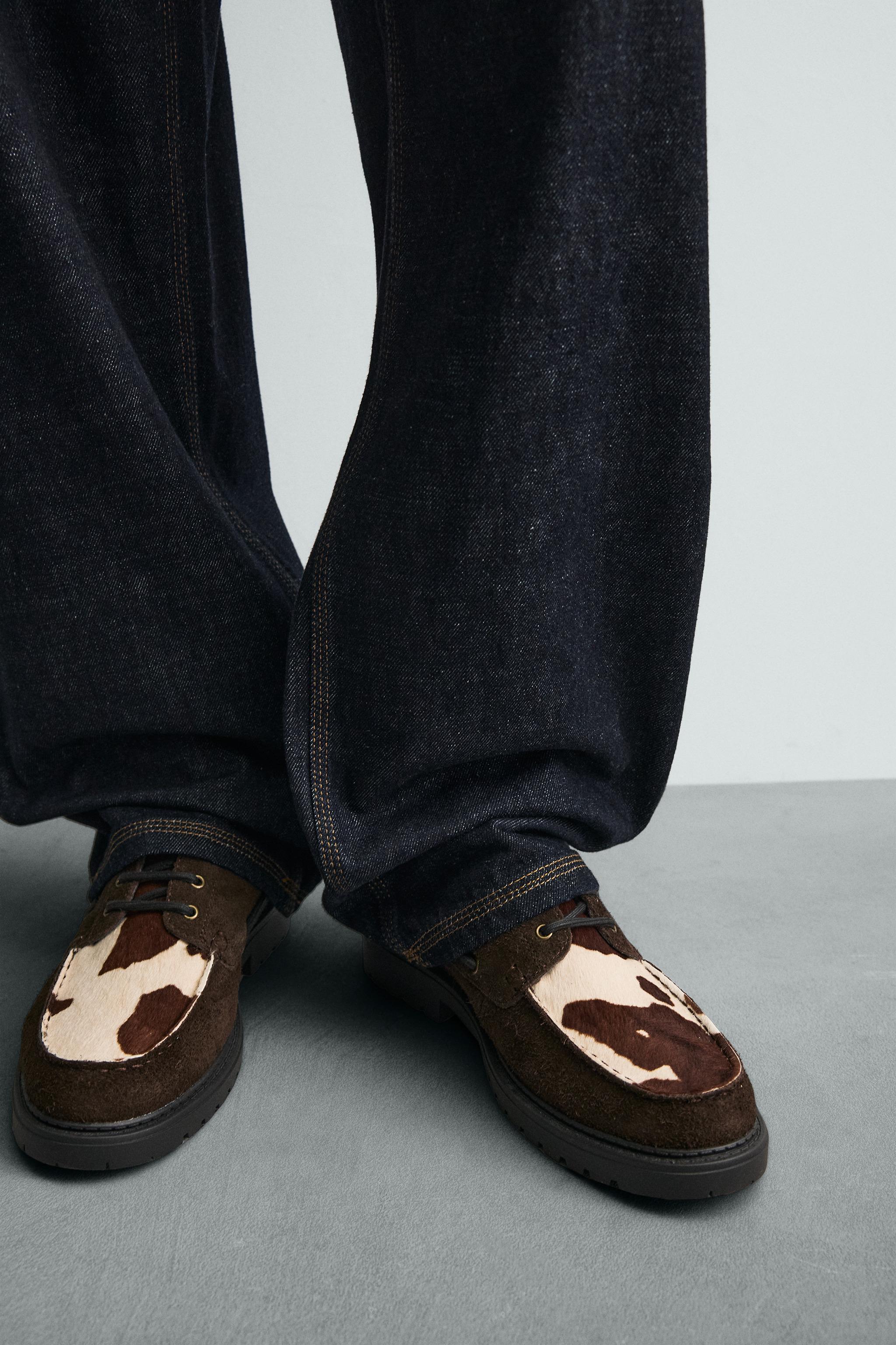 ANIMAL PRINT LEATHER BOAT SHOES